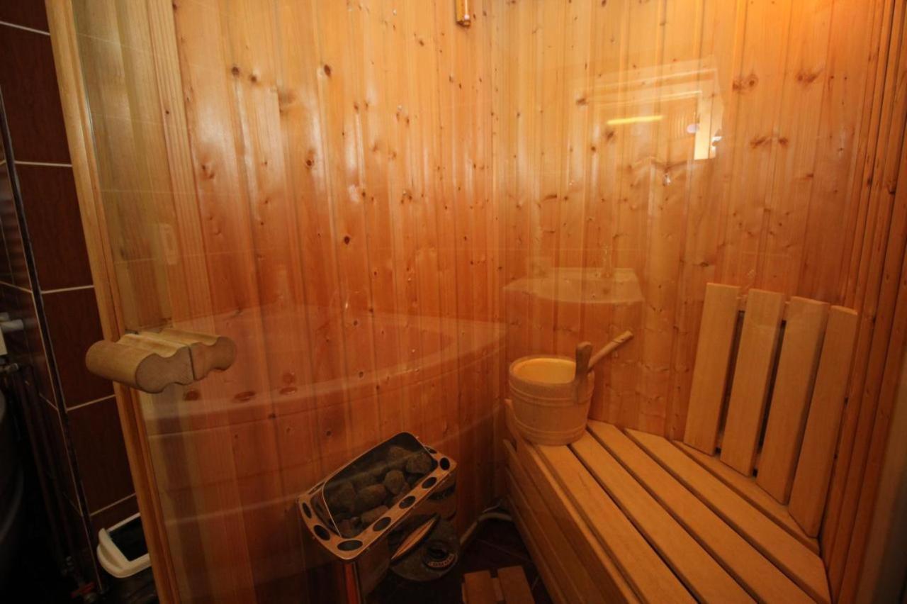 Pension Noemi Brašov Exteriér fotografie