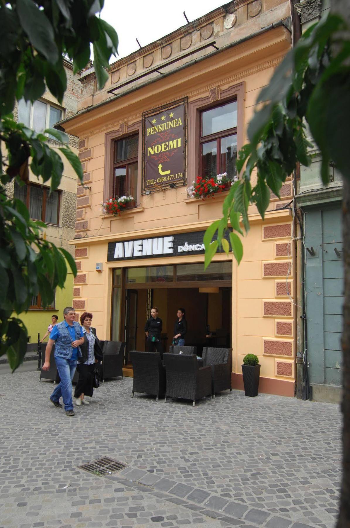 Pension Noemi Brašov Exteriér fotografie